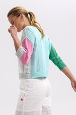 CARDI THREAD DETAIL - apple